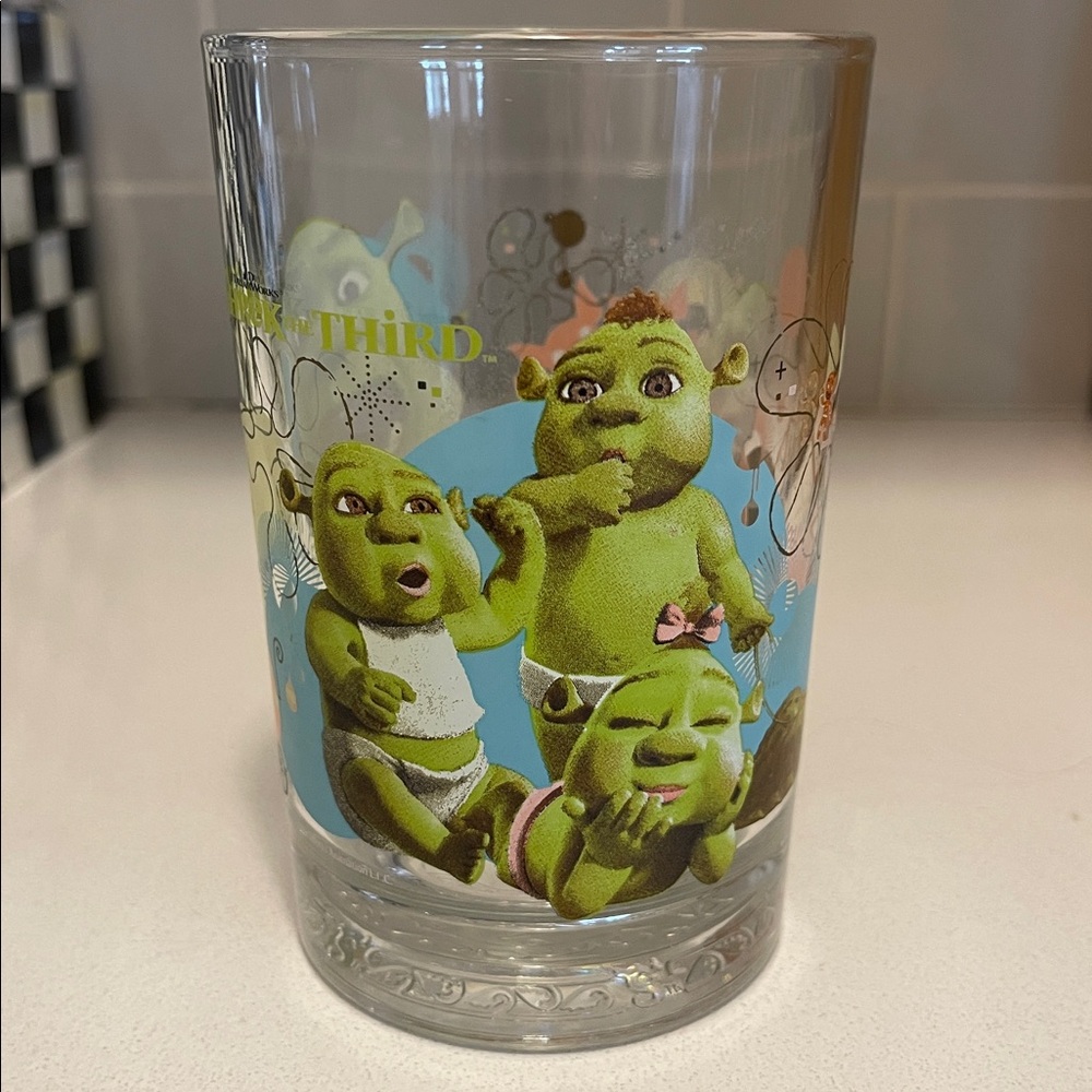 “Shrek the third” Glass Tumbler